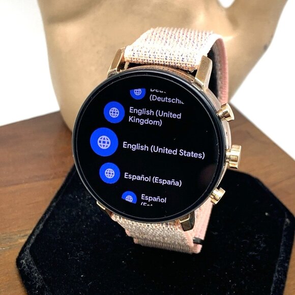 Movado Women's Watch 3660025 Connect 2.0 Rose Gold Pink Nylon Strap 40mm - Picture 1 of 13